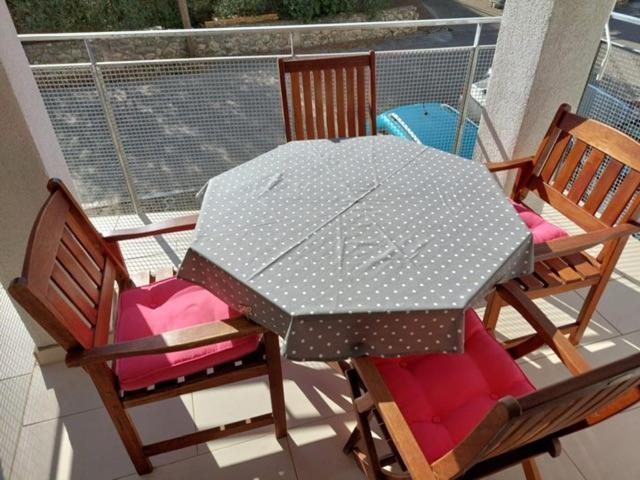 Dedic Apartment Petrcane Luaran gambar